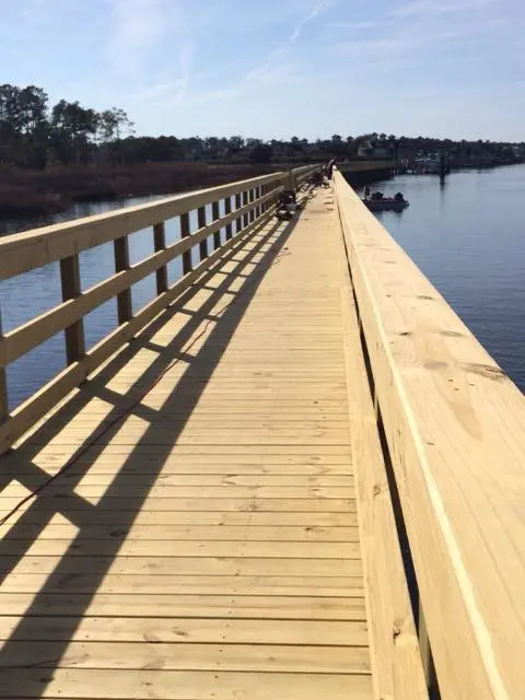 Fixed pier walkway in Little River, SC on the Intracoastal Waterway at Hope Plantation built by Waterbridge Contractors of the Carolinas