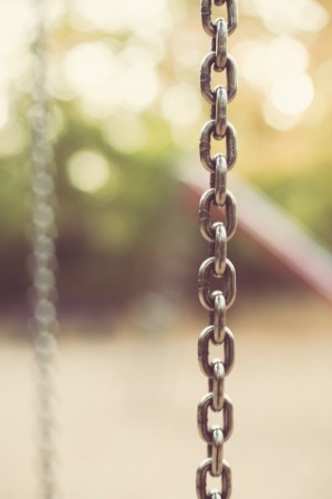 break the chains and get unstuck from the 9-5 mindset